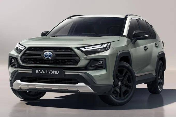 2022款丰田荣放丰田荣放这款经典的紧凑型城市suv,在早期的设计风格