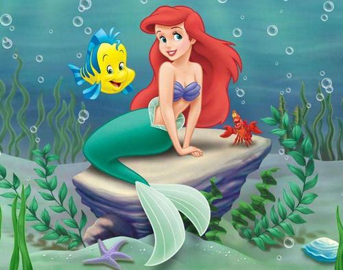 去掉美妆,滤镜,ps后的美人鱼—海牛