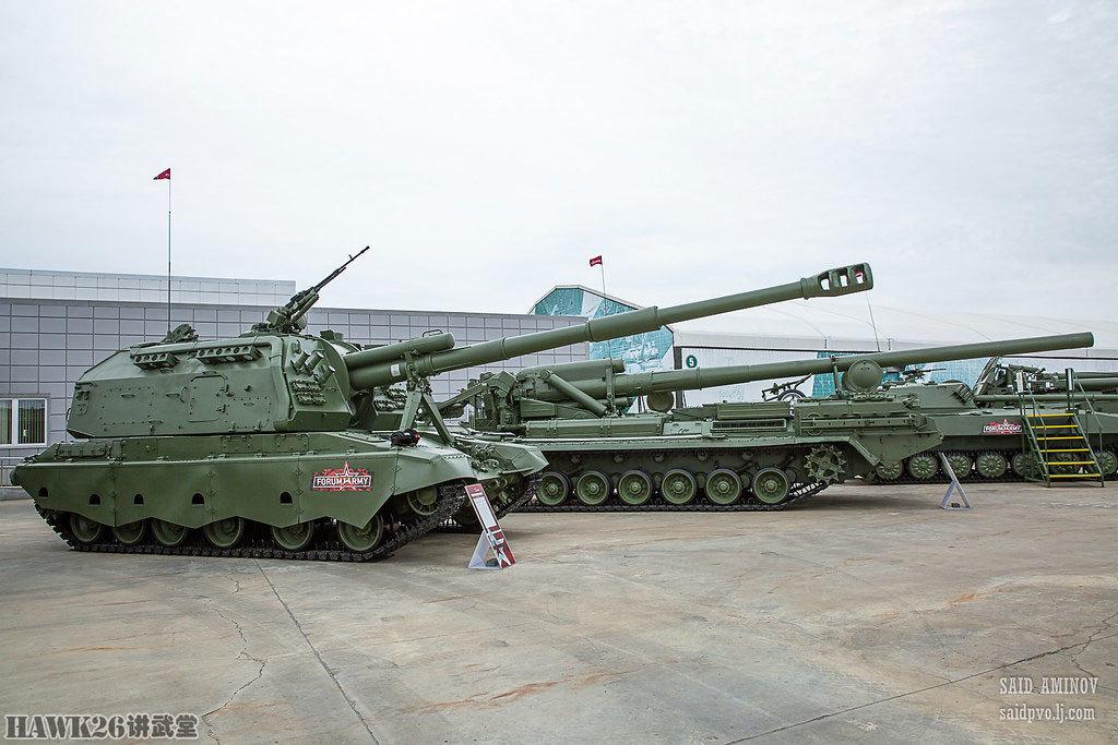 2s19"msta-s"152mm自行榴弹炮,2s7m"芍药"203mm自行加农炮.