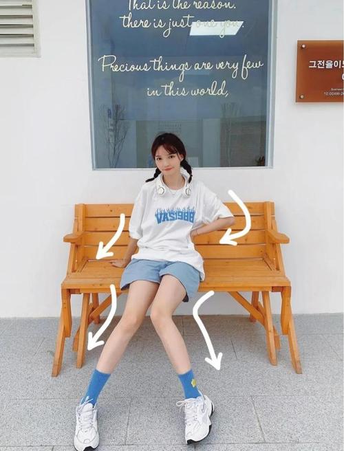 女生坐姿拍照显显腿长攻略,精心挑选,简单实用总有一款适合你