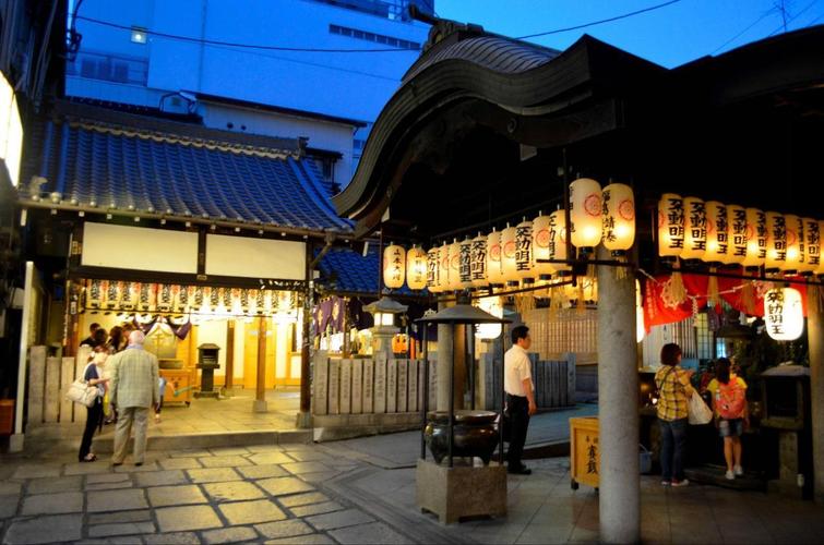 日本大阪-法善寺横丁-烂死如秋叶