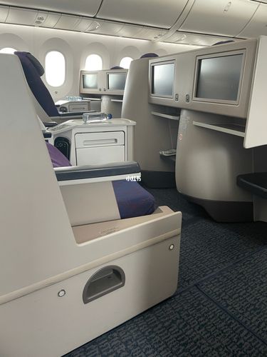 来谈谈穷人原子弹,299元的787-9公务舱套路_国航_机票