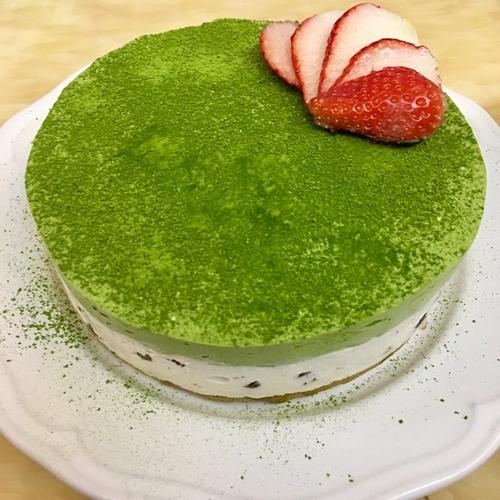 抹茶红豆慕斯派