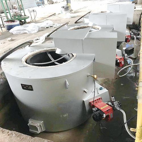 可定制蓄热式天然气液化气燃油坩埚炉 铝合金锌合金金属熔化炉