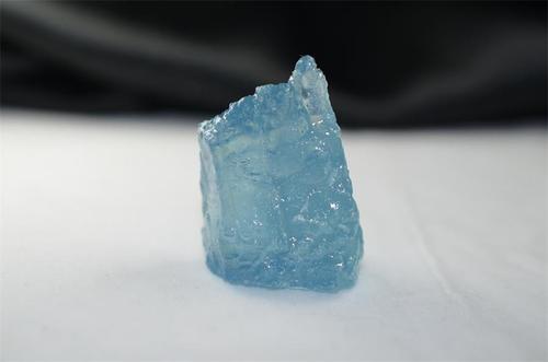 030海蓝宝石原石