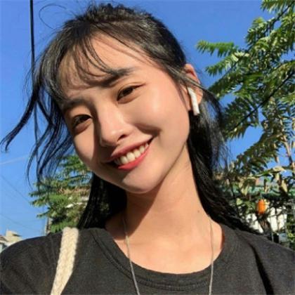 笑容甜美爱笑女生头像,天真快乐不知愁的女生