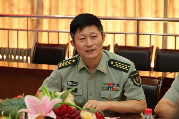 中央军委国防动员部教育部士官培养工作调研组到西安航空职业技术学院