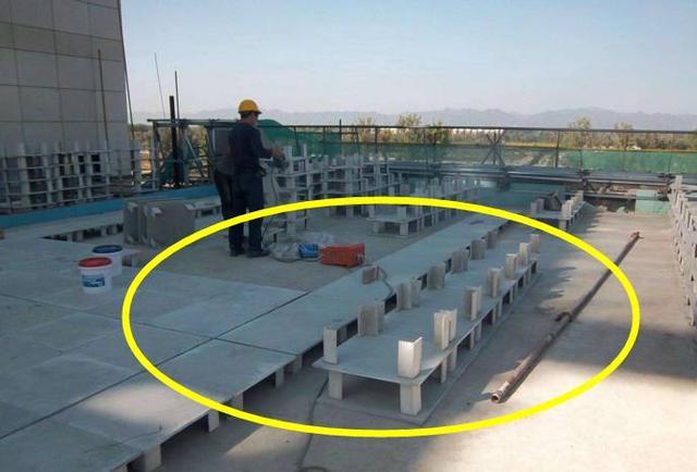 楼顶这样做隔热,就算住顶楼也冬暖夏凉,太聪明了