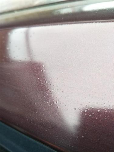 宝骏560车身油漆起泡开裂严重