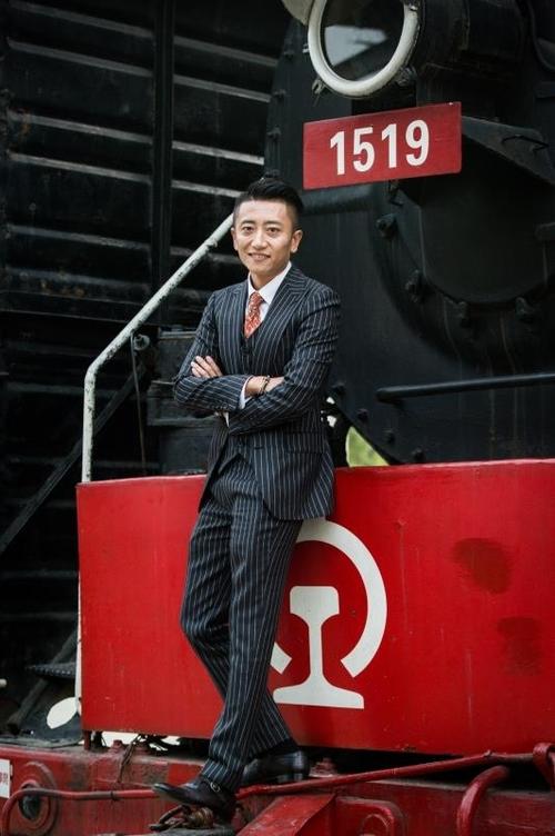 崇尚发艺创始人:王石