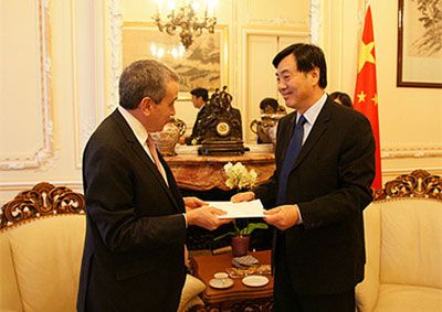 欧美据中国外交部网站消息,1月7日上午,中国新任驻法国大使翟隽在中国