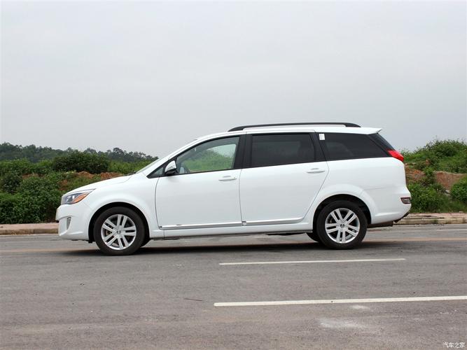 奇瑞汽车 艾瑞泽m7 2015款 2.0l 自动宽享版 232座
