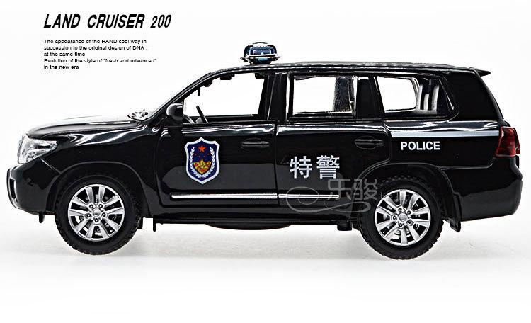 厂家批发兰德酷路泽合金车汽车模型 儿童玩具警车 摆件 地摊