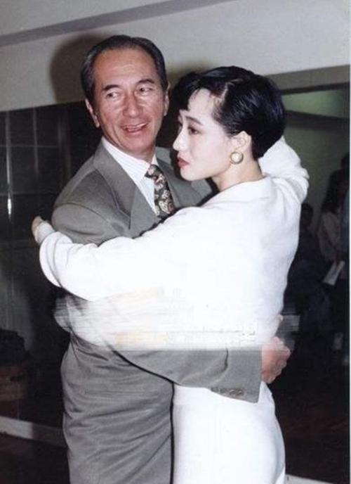 利智到底有什么魅力?赌王何鸿燊为她求情,李连杰为她抛妻弃子