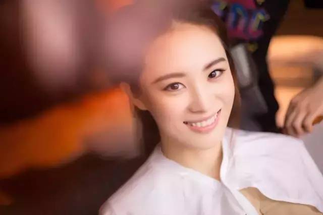 郝好:避开花瓶美 雕琢演技最可贵