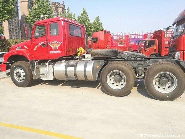 6吨 新乡龙卡牵引车优惠促销中