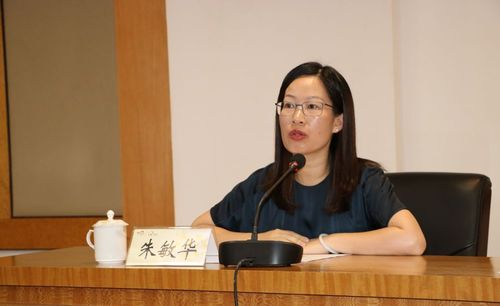 朱敏华表示,希望通过一个月时间集中组织开展以清除蚊媒孳生地,杀灭成