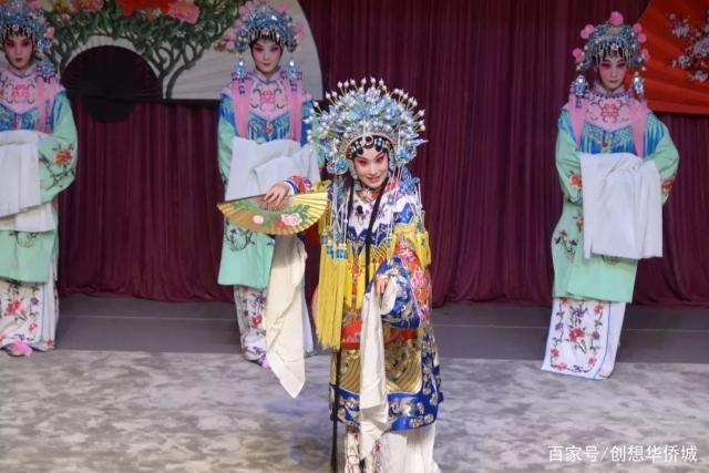 名师荟萃春闺梦 京剧新秀展活力 "华夏京剧艺术品鉴会"