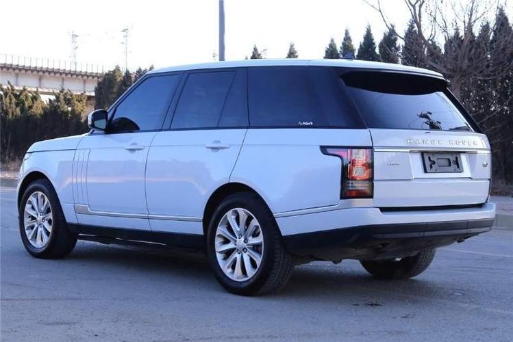 【大连二手车】2016年2月_二手路虎 揽胜行政版 3.0t