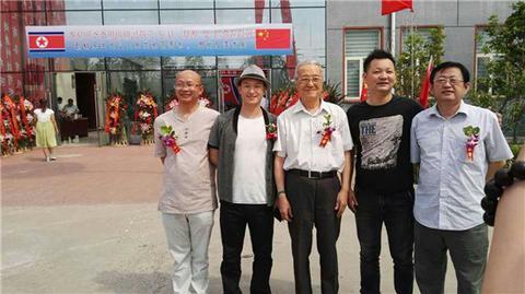 著名书法家张荣庆先生出席活动.jpg
