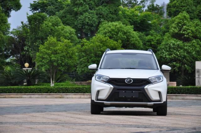 江铃陆风x2多少钱(relx多少钱一根)