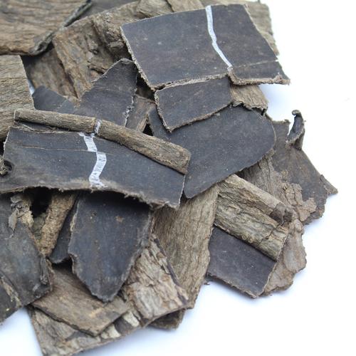 杜仲泡水喝的功效 杜仲泡茶喝有什么好处