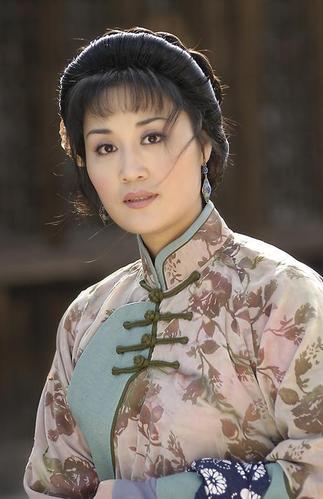 浙江小百花越剧院成立 "九斤姑娘"王滨梅走马上任