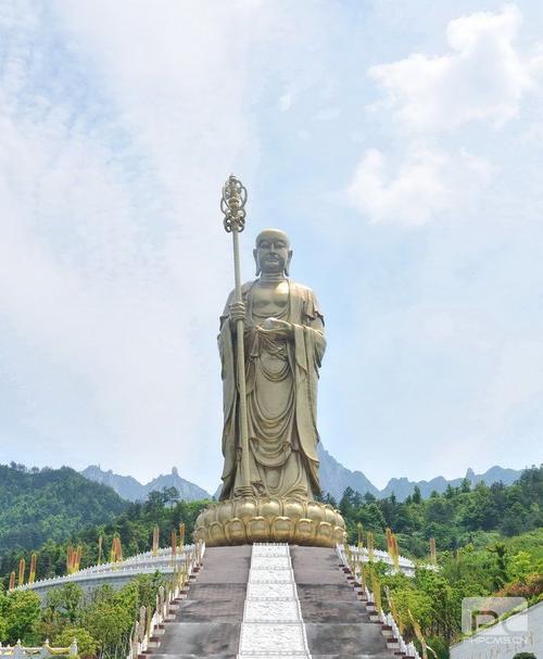 九华山九十九米地藏菩萨圣像开光庆典法会即将举办