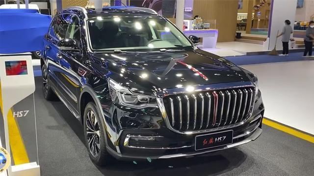 新车展示实拍2022款一汽红旗hs7外观内饰