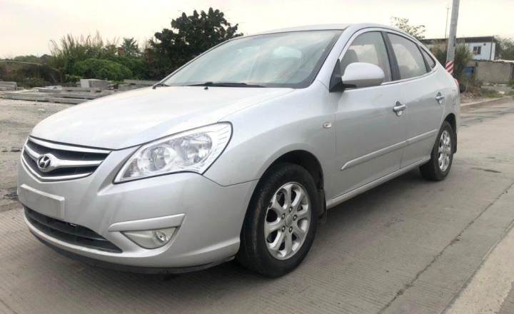 现代 悦动 2011款 1.6l 手动豪华型