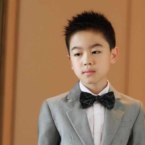 恭喜小演员韩昊霖入围年度最出彩小人物形象!孩子未来可期!