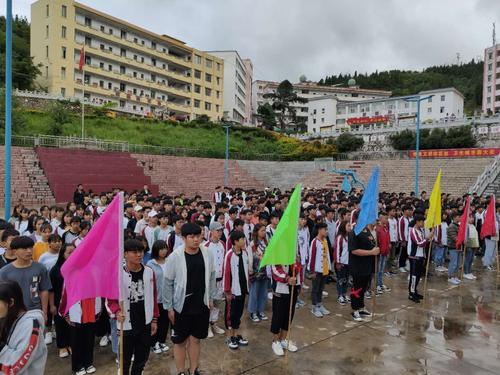 个旧市第一职业高级中学第二天精彩花絮