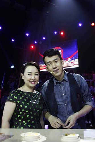 中国面孔大长脸遇见大长脸李咏于洋撞脸