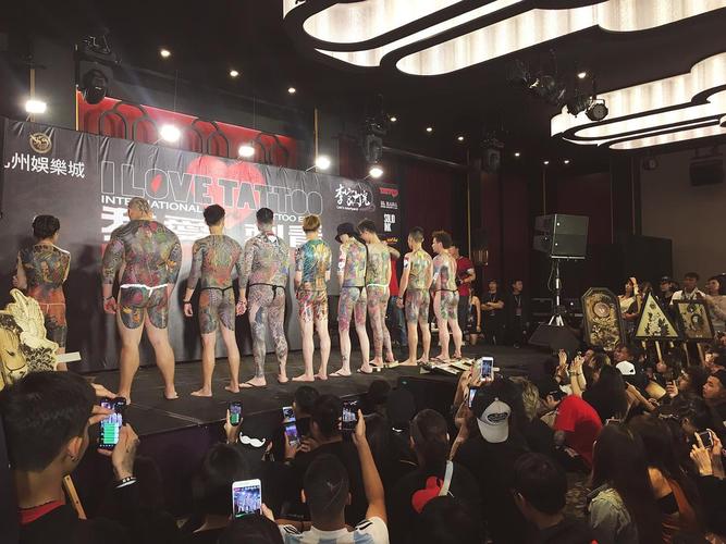 йovember的相册-台湾国际纹身展及乱走