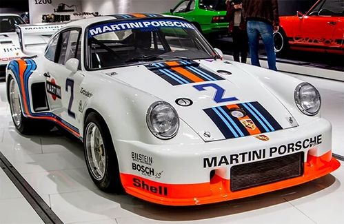 保时捷马天尼9351976最初高灯款