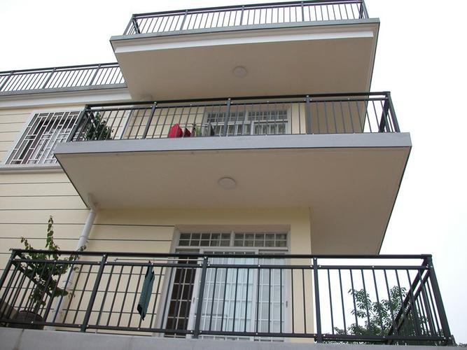 居民小区阳台护栏别墅阳台护栏高层楼房阳台护栏