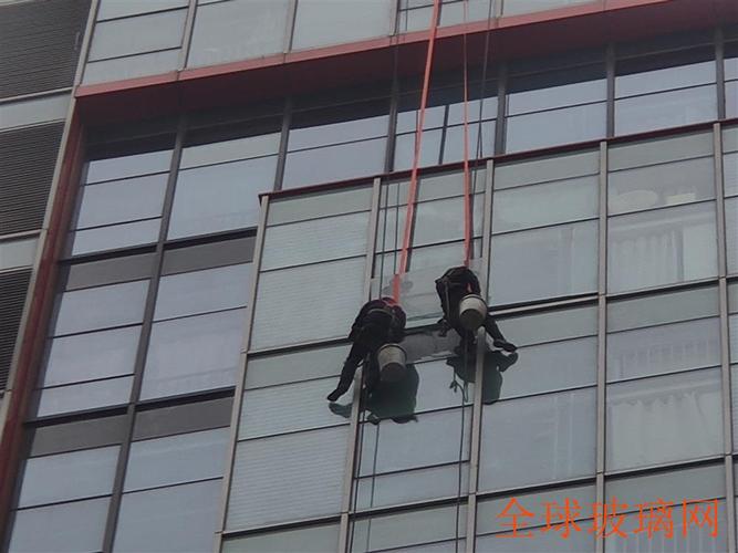 北京窗户玻璃更换安装,幕墙玻璃更换,高空换玻璃