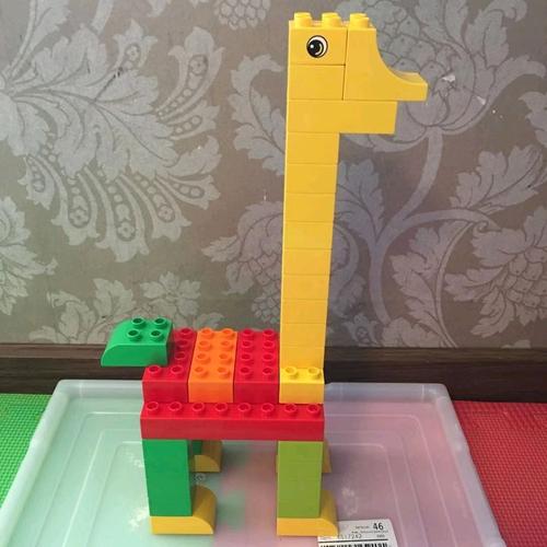 其它 权朗幼儿园中四班乐高课(7) 写美篇  活动目标: 一:能了解长颈鹿