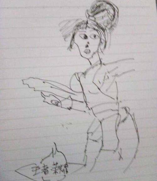 但是看这个英雄的着装,应该是不知火舞.