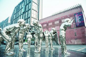 寻找毗邻城市的艺术区