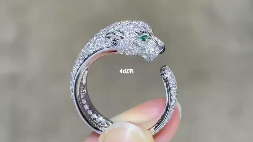 卡地亚满钻豹子90戒指95_戒指_卡地亚怎么样_时尚