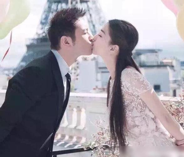 黄晓明又更博撒狗粮蹲点给妻子杨颖过生日谁注意他的称呼