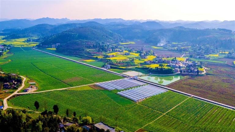  p>兔街镇,属于贵州省毕节市威宁彝族回族苗族自治县下辖镇,地处威宁