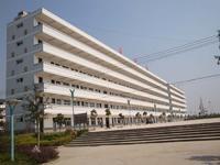 中学 /a>,学校坐落于 a href="#" data-lemmaid="10057708">长丰县 /a