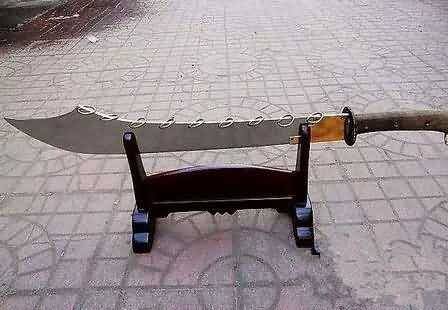 历史上将大刀背上装上很多铁环是干什么用的