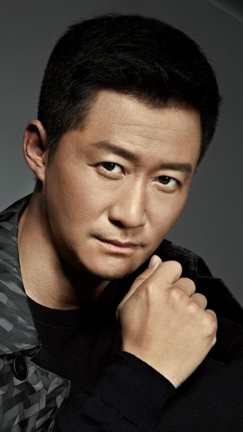 致敬谢楠,吴京现在的帅都是假象,你都不知道他以前是什么样的!