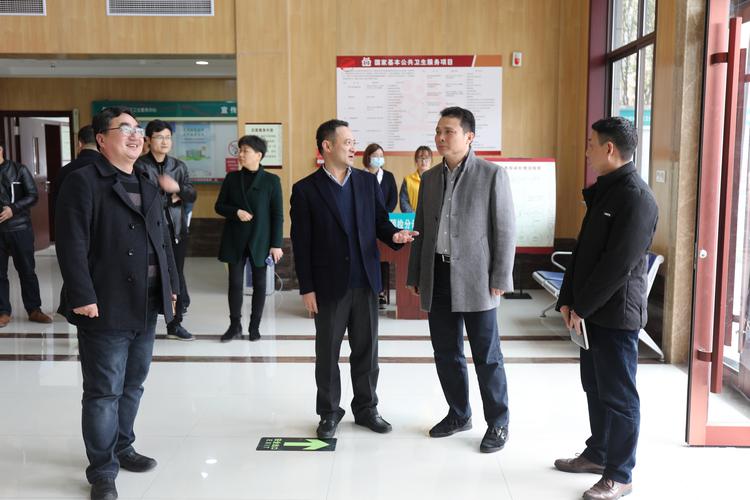 袁立江主任赴诸暨市调研指导基层卫生健康工作