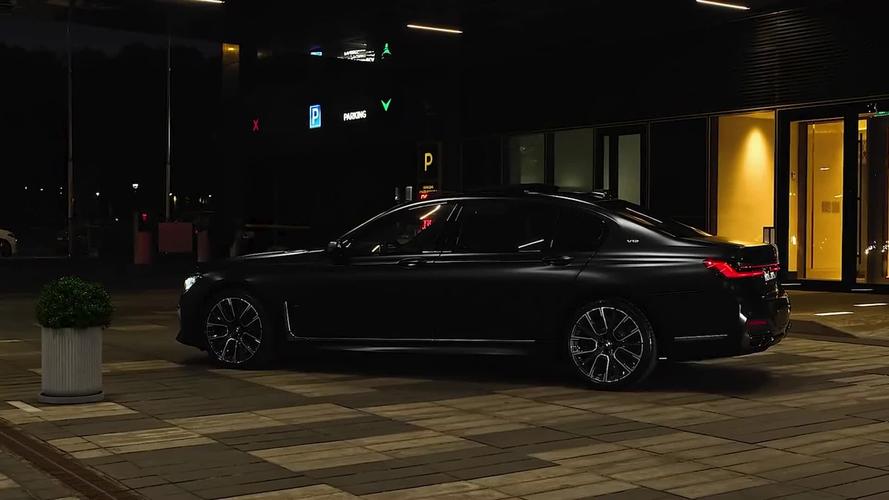 宝马m760lixdrive搭载66升v12发动机百公里加速38秒性能怪兽