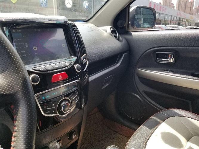 2014年11月长城 哈弗m4 1.5 两驱豪华型