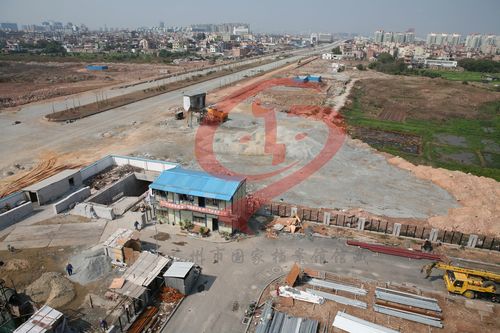广州地铁三号线大石站出口施工及周边地貌_谢展程摄